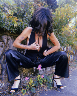 Amanda Shires feet photo 12
