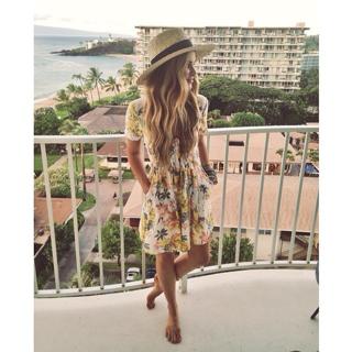 Amanda Stanton feet photo 19