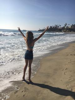 Amanda Stanton feet photo 13