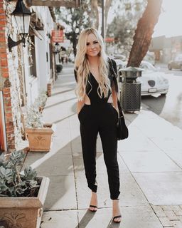 Amanda Stanton feet photo 16