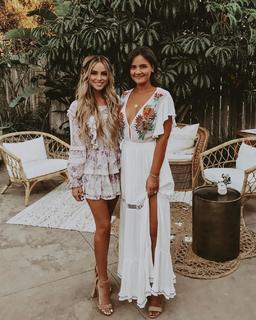 Amanda Stanton feet photo 3