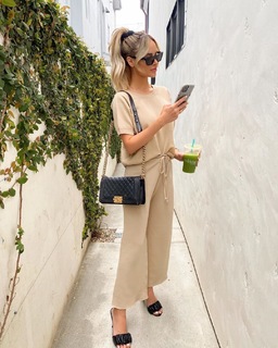 Amanda Stanton feet photo 16