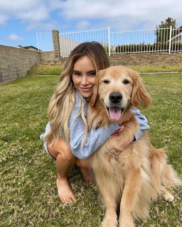 Amanda Stanton feet photo 2