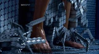 Amanda Tapping feet photo thumbnail