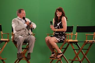 Amanda Tapping feet photo thumbnail