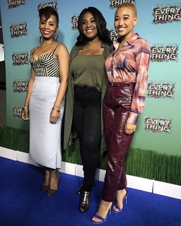 Amandla Stenberg feet photo thumbnail