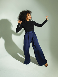 Amandla Stenberg feet photo thumbnail