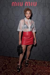 Amandla Stenberg feet photo thumbnail