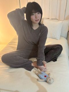 Amane Shindou feet photo 2