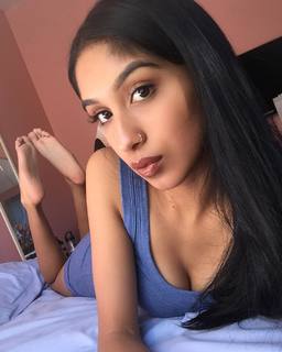 Amara Jade feet photo 13