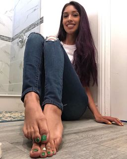 Amara Jade feet photo 1