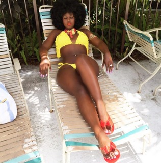 Amara La Negra feet photo 17