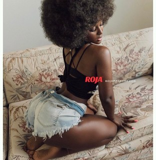 Amara La Negra feet photo 10