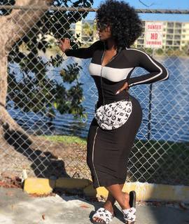 Amara La Negra feet photo 7