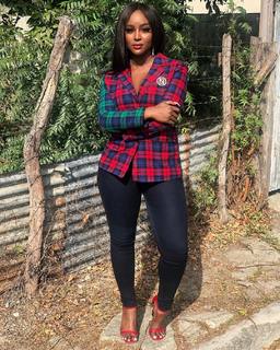 Amara La Negra feet photo 5