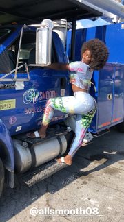 Amara La Negra feet photo 20