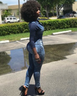 Amara La Negra feet photo 5