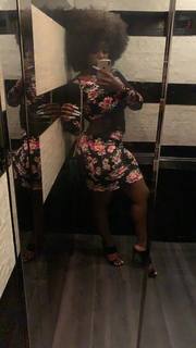 Amara La Negra feet photo 9