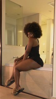 Amara La Negra feet photo 3