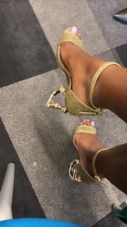Amara La Negra feet photo 9