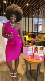 Amara La Negra feet photo 5