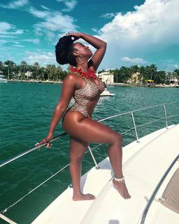 Amara La Negra feet photo 17