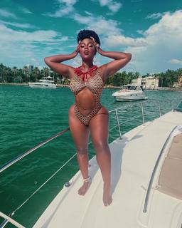 Amara La Negra feet photo 10