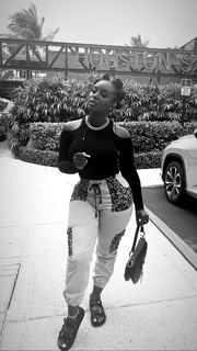 Amara La Negra feet photo 4