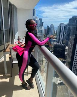 Amara La Negra feet photo 10