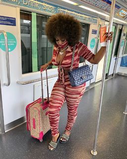 Amara La Negra feet photo 9