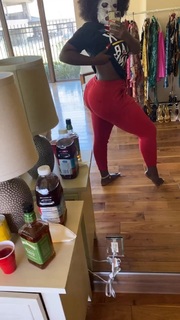 Amara La Negra feet photo 4