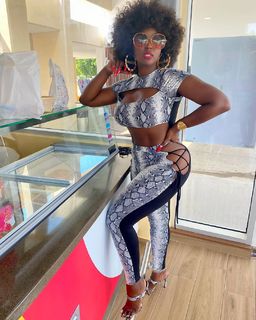 Amara La Negra feet photo 4