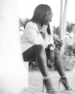 Amara La Negra feet photo 10
