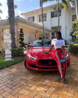 Amara La Negra feet photo 8
