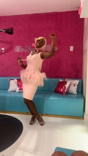 Amara La Negra feet photo 5
