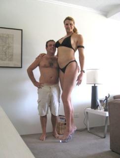 Amazon Eve feet photo thumbnail