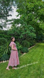 Amber Anderson feet photo 9