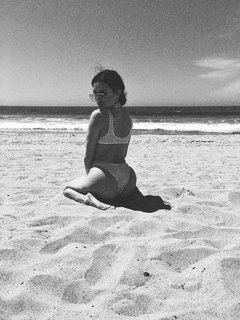 Amber Davies feet photo 4