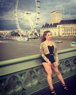 Amber Doig-Thorne feet photo 9