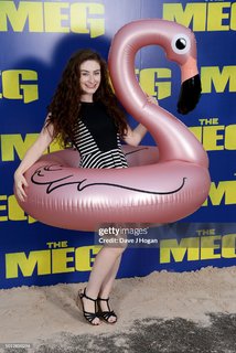 Amber Doig-Thorne feet photo 12