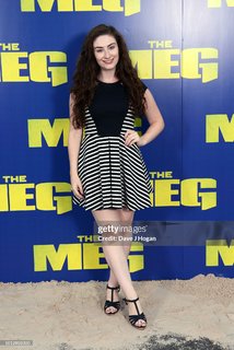 Amber Doig-Thorne feet photo 11