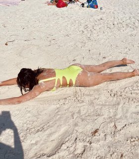 Amber Frank feet photo 1