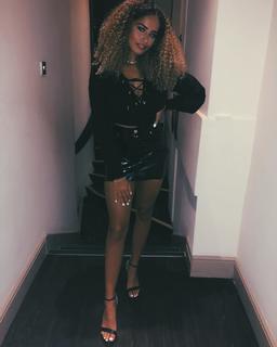 Amber Gill feet photo 13