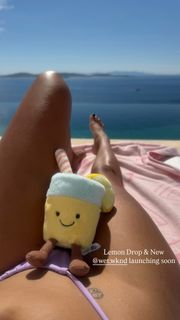 Amber Gill feet photo 3