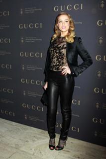 Amber Heard feet photo thumbnail