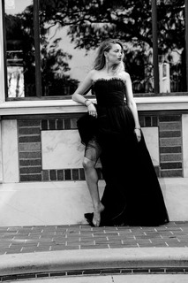 Amber Heard feet photo thumbnail
