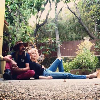Amber Heard feet photo thumbnail