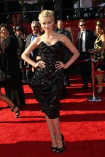 Amber Heard feet photo thumbnail