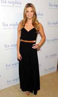 Amber Lancaster feet photo thumbnail