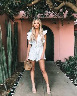 Amber Lancaster feet photo thumbnail